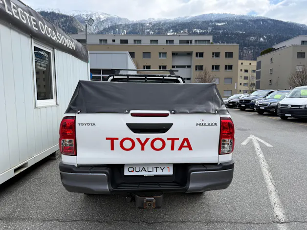 Toyota Hilux 2.4D-4D Comfort Double Cab 4x4 *WERKSGARANTIE * TEMPOMAT* KLIMA*