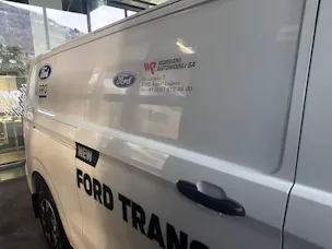 Ford Transit Custom Van PHEV 320 L2H1 Trend Automat
