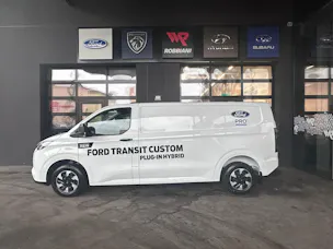 Ford Transit Custom Van PHEV 320 L2H1 Trend Automat