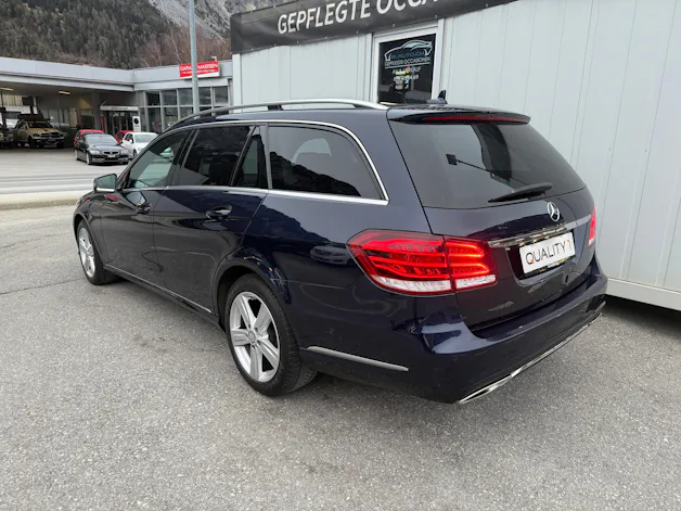 Mercedes-Benz E 250 BlueTEC Avantgarde 4Matic 7G-Tronic