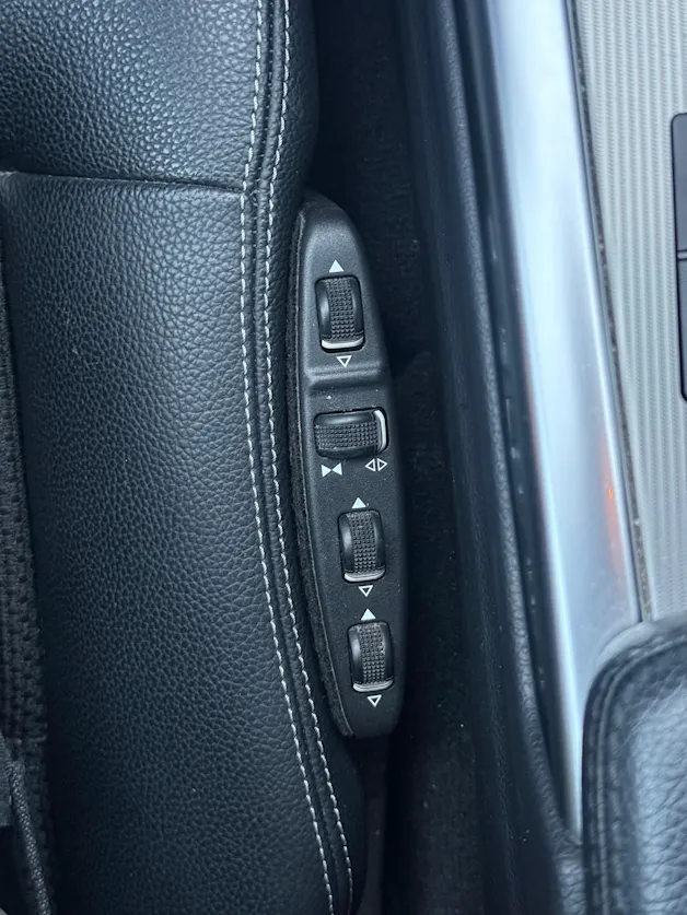 Mercedes-Benz E 250 BlueTEC Avantgarde 4Matic 7G-Tronic
