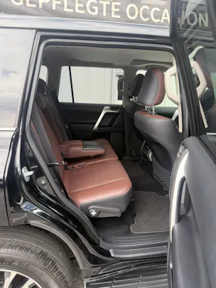 Toyota Land Cruiser 2.8TD Premium Automatic *CH-FZ* STANDHEIZUNG * LEDER * 201 PS 500 NM*