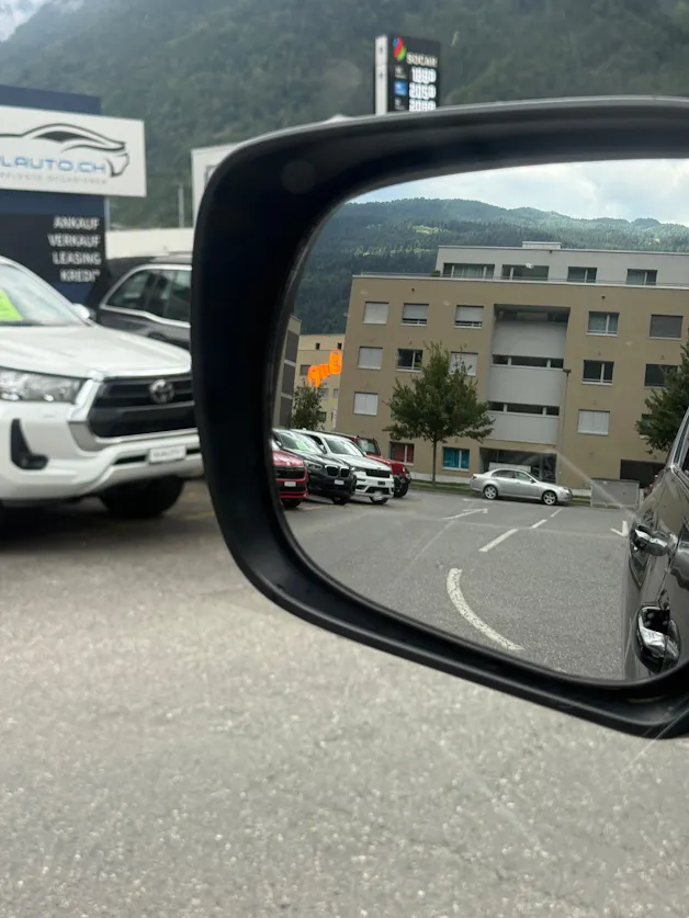 Toyota Land Cruiser 2.8TD Premium Automatic *CH-FZ* STANDHEIZUNG * LEDER * 201 PS 500 NM*