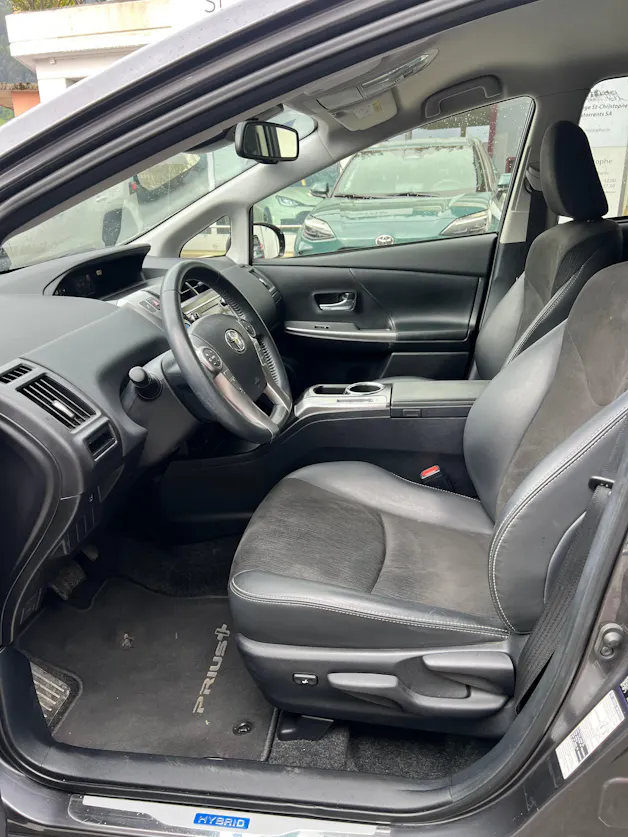 Toyota Prius+ 1.8 VVT-i HSD Style