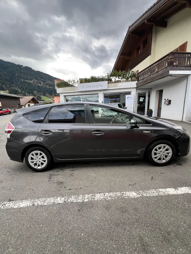 Toyota Prius+ 1.8 VVT-i HSD Style