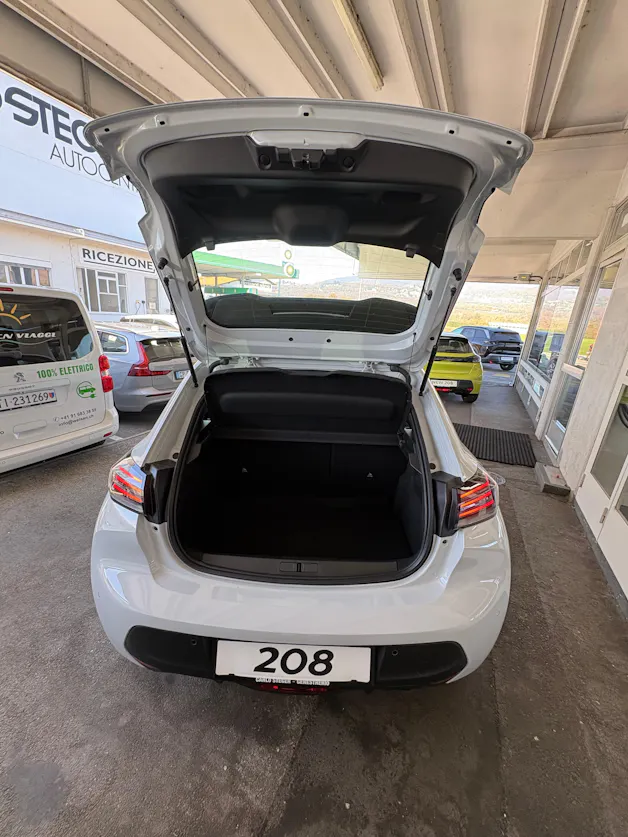 Peugeot 208 1.2 MHEV 110 Style