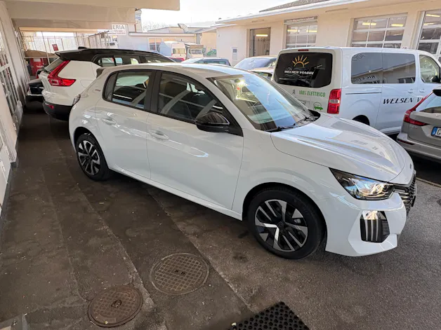 Peugeot 208 1.2 MHEV 110 Style