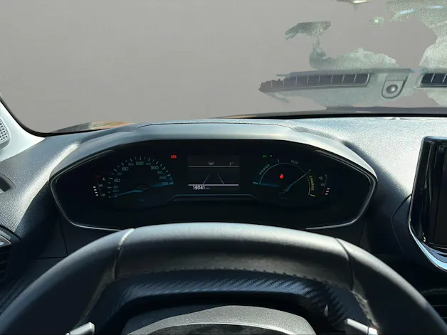 Peugeot 208 1.2 MHEV 100 Style