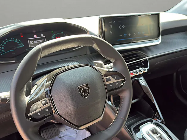 Peugeot 208 1.2 MHEV 100 Style
