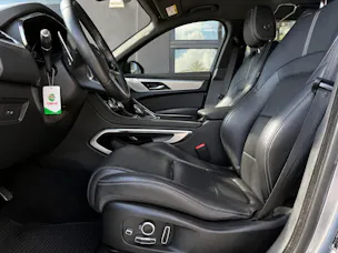 Jaguar F-Pace 2.0 D200 R-Dynamic MHEV SE AWD