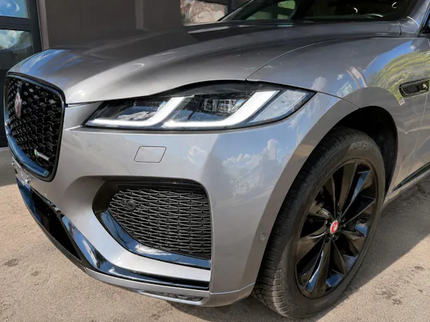 Jaguar F-Pace 2.0 D200 R-Dynamic MHEV SE AWD