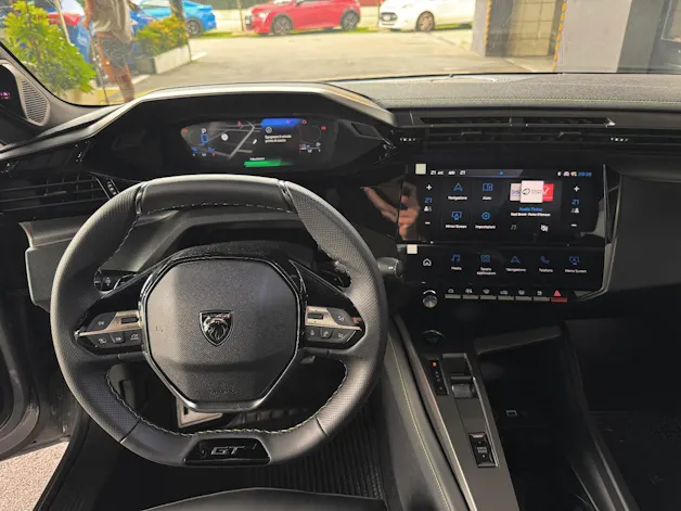 PEUGEOT 308 1.6 PHEV 195 GT
