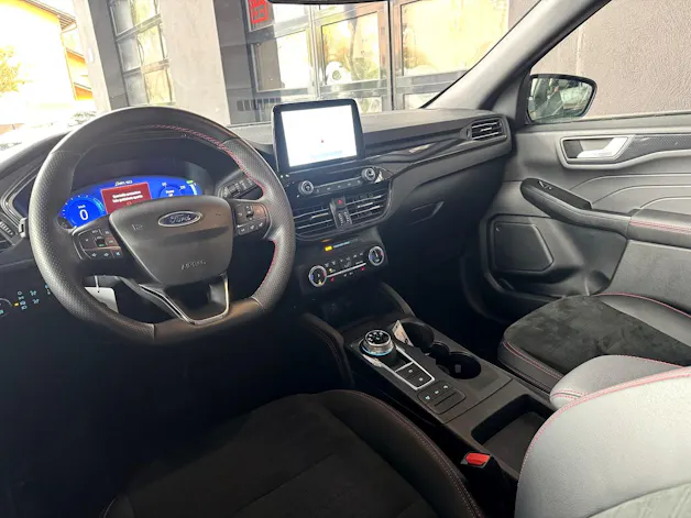 Ford Kuga 2.5 PHEV ST-Line 2WD