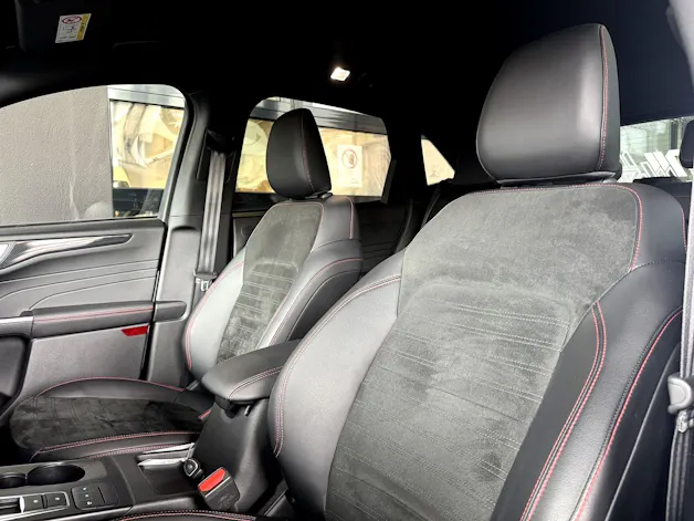 Ford Kuga 2.5 PHEV ST-Line 2WD