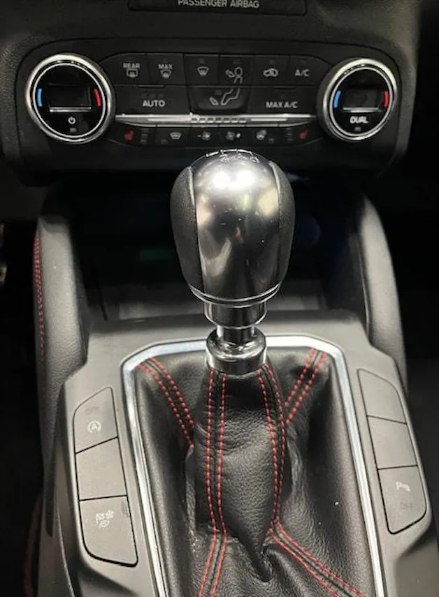 Ford Kuga 2.0 EcoBlue Hybrid ST-Line 2WD