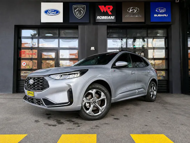 FORD Kuga 2.5 PHEV ST-Line FWD