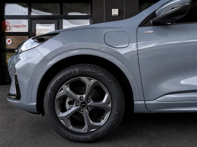 FORD Kuga 2.5 PHEV ST-Line FWD
