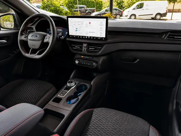 FORD Kuga 2.5 PHEV ST-Line FWD
