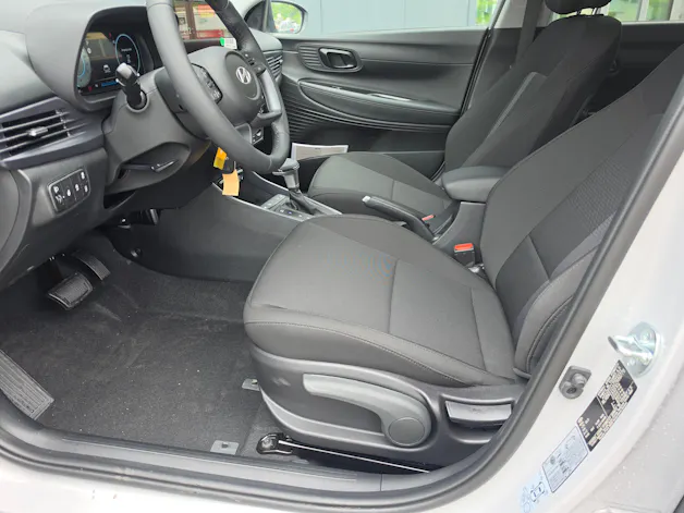 Hyundai i20 1.0 T-GDi Amplia DCT