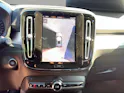 Volvo XC40 B3 Benzin Mild Hybrid Plus Dark DCT