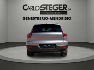 Volvo XC40 B3 Benzin Mild Hybrid Plus Dark DCT
