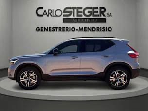Volvo XC40 B3 Benzin Mild Hybrid Plus Dark DCT