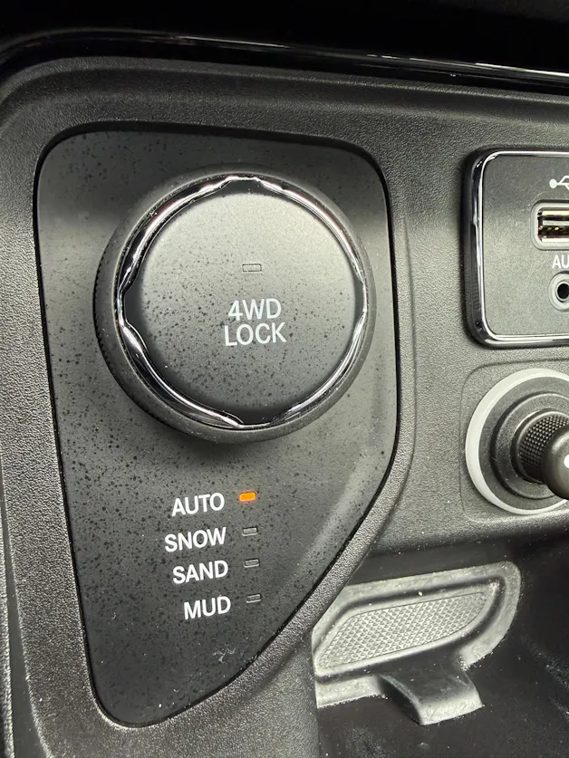 Jeep Compass 1.4 Turbo Limited AWD 9ATX *1.HAND*TOPAUSSTATTUNG*FRISCH AB MFK*