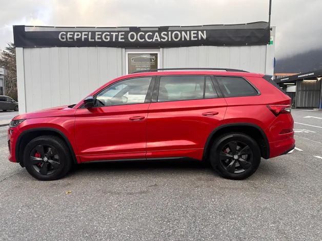 Škoda SKODA Kodiaq RS 4x4 PANORAMA * AHK * CH * 20" ALU* 8 FACH*STANDHEIZUNG*