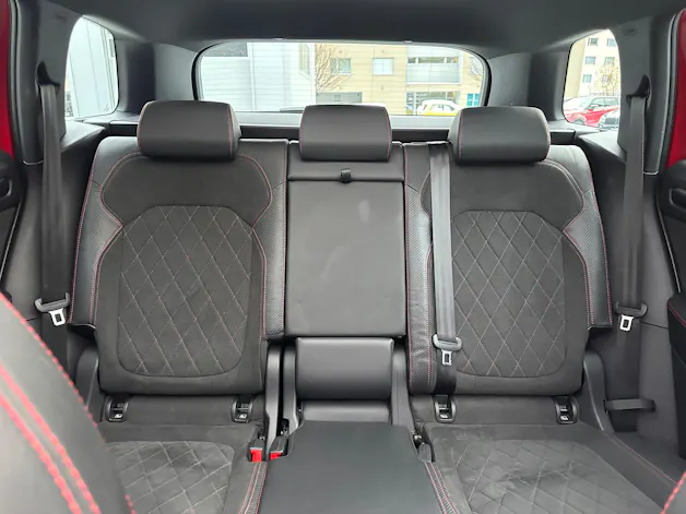 Škoda SKODA Kodiaq RS 4x4 PANORAMA * AHK * CH * 20" ALU* 8 FACH*STANDHEIZUNG*