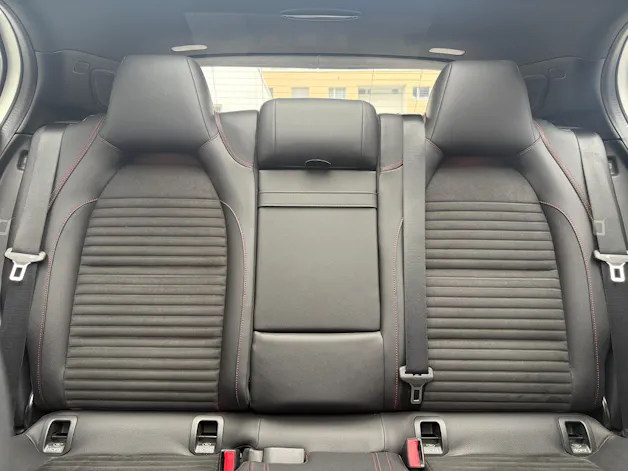 Mercedes-Benz GLA 250 AMG Line 4Matic 7G-DCT *TOPZUSTAND* SEHR GEPFLEGT*