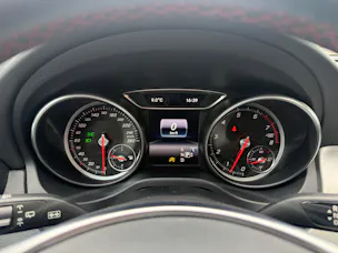 Mercedes-Benz GLA 250 AMG Line 4Matic 7G-DCT *TOPZUSTAND* SEHR GEPFLEGT*