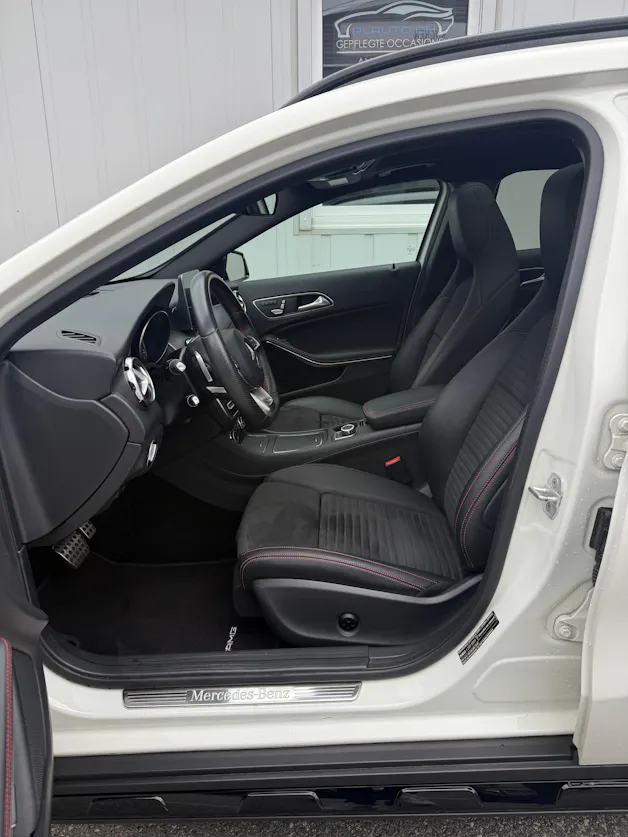 Mercedes-Benz GLA 250 AMG Line 4Matic 7G-DCT *TOPZUSTAND* SEHR GEPFLEGT*