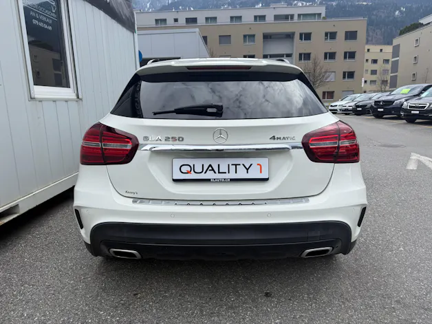 Mercedes-Benz GLA 250 AMG Line 4Matic 7G-DCT *TOPZUSTAND* SEHR GEPFLEGT*