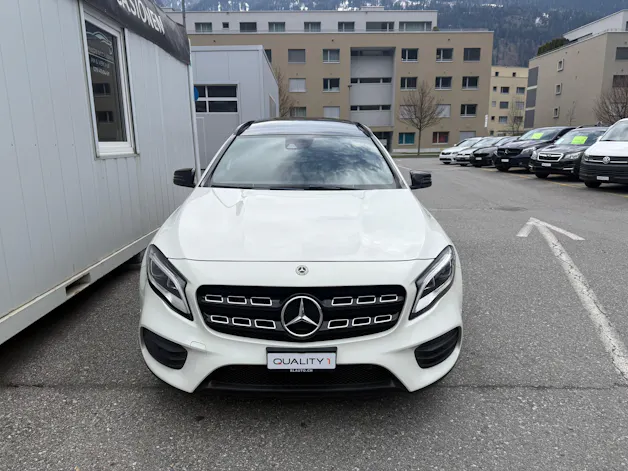 Mercedes-Benz GLA 250 AMG Line 4Matic 7G-DCT *TOPZUSTAND* SEHR GEPFLEGT*