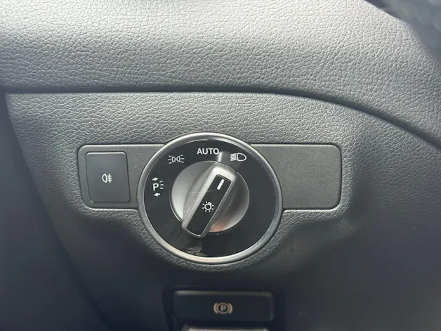 Mercedes-Benz GLA 250 AMG Line 4Matic 7G-DCT *TOPZUSTAND* SEHR GEPFLEGT*