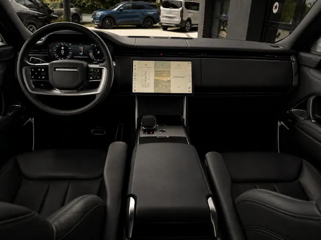 Land Rover Range Rover LWB D350 3.0D I6 MHEV Autobiography