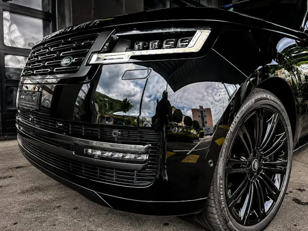 Land Rover Range Rover LWB D350 3.0D I6 MHEV Autobiography