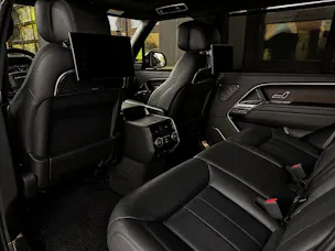 Land Rover Range Rover LWB D350 3.0D I6 MHEV Autobiography