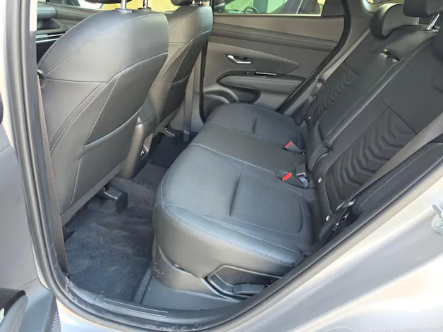 Hyundai Tucson 1.6 HEV Amplia 4WD