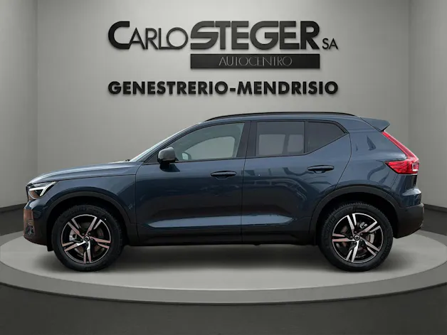 Volvo XC40 B3 Benzin Mild Hybrid Plus Dark DCT