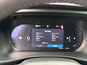 Volvo XC40 B3 Benzin Mild Hybrid Plus Dark DCT