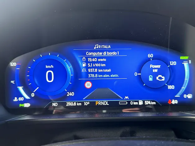 Ford 2.5 PHEV ST LINE X2WD