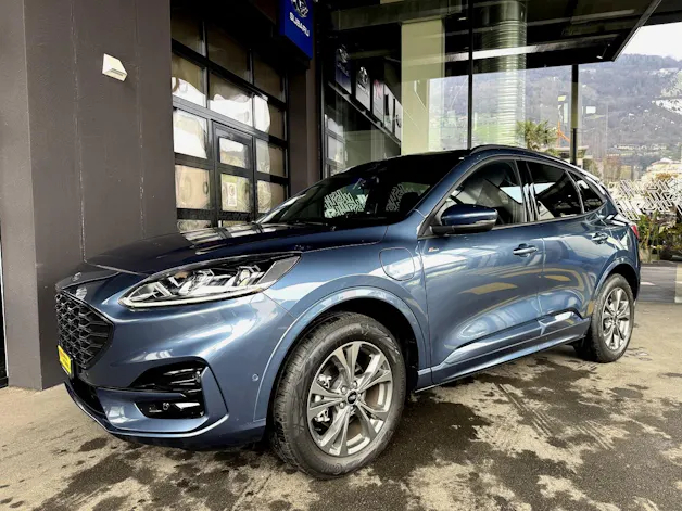 Ford 2.5 PHEV ST LINE X2WD