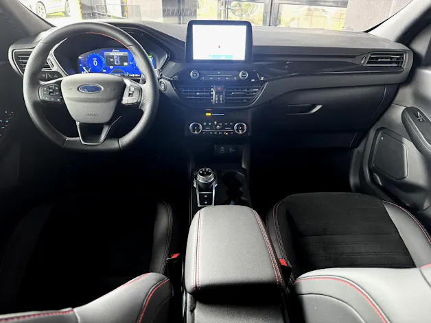 Ford 2.5 PHEV ST LINE X2WD