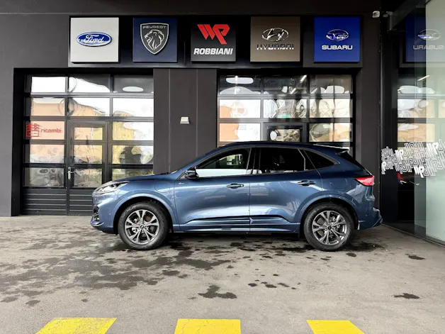 Ford 2.5 PHEV ST LINE X2WD