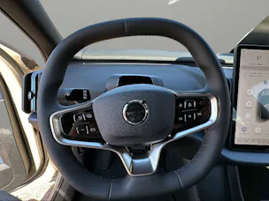 Volvo EX30 E60 69kWh Single Motor Extended Range Plus