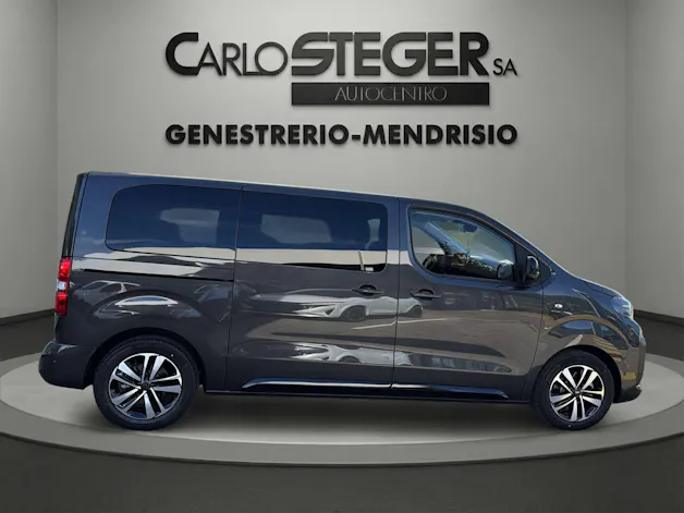 Peugeot Traveller 2.2 BlueHDi Family Edition Standard EAT8