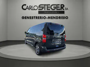 Peugeot Traveller 2.2 BlueHDi Family Edition Standard EAT8