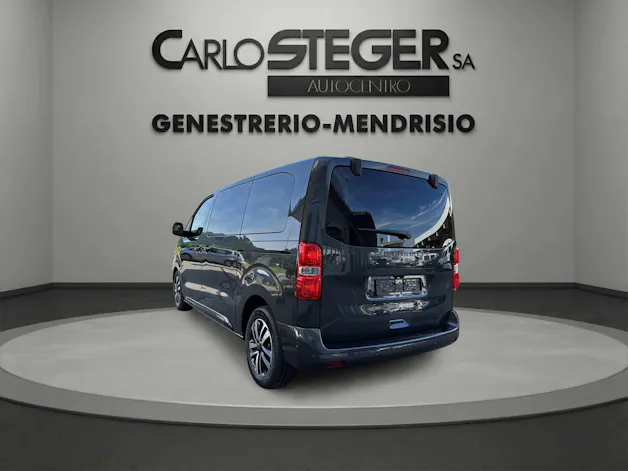 Peugeot Traveller 2.2 BlueHDi Family Edition Standard EAT8