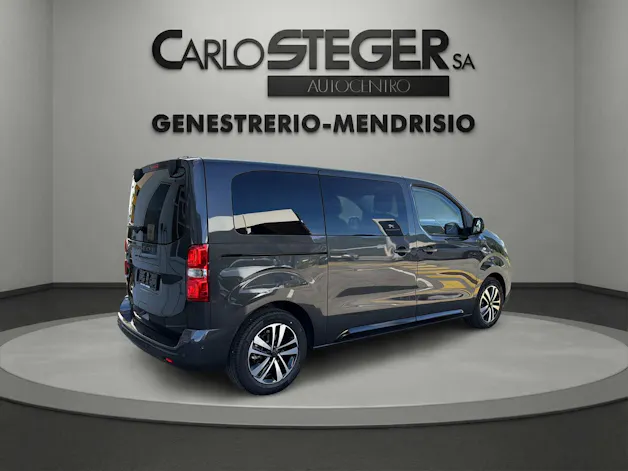 Peugeot Traveller 2.2 BlueHDi Family Edition Standard EAT8